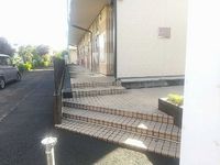 レオパレスカームＹＯＳＨＩＤＡ エントランス