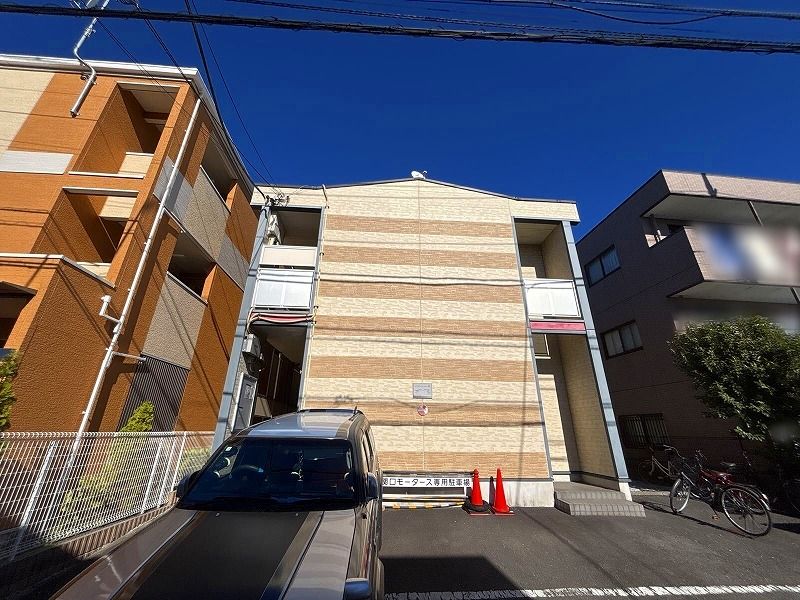 レオパレスバルームⅡ 外観