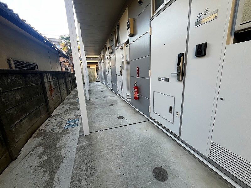 レオパレスセラヴィ深大寺 共用部分