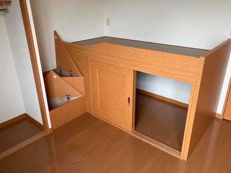 レオパレスコンフォート山手Ａ 収納
