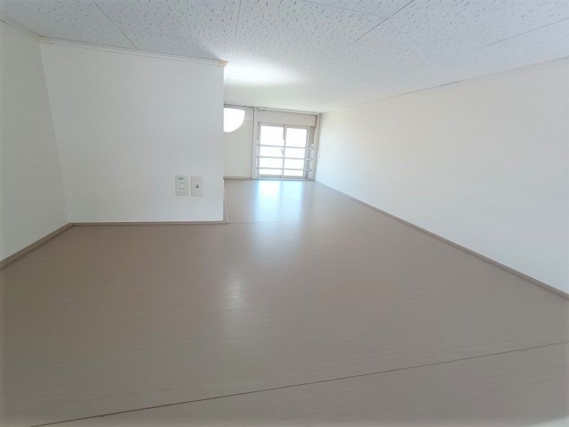 レオパレス菱屋西 その他