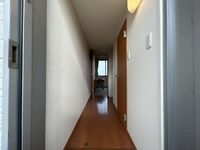 レオパレスハート 玄関
