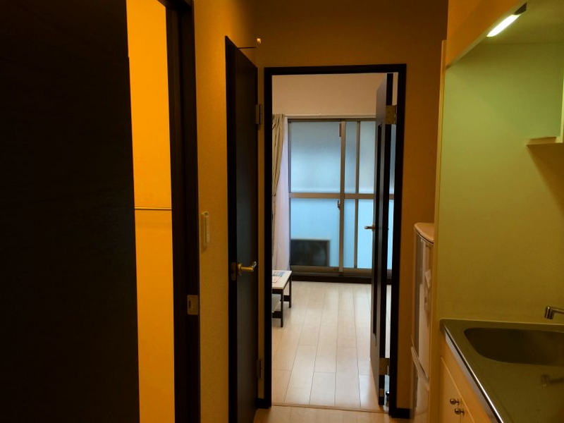 レオネクスト東玉川 玄関