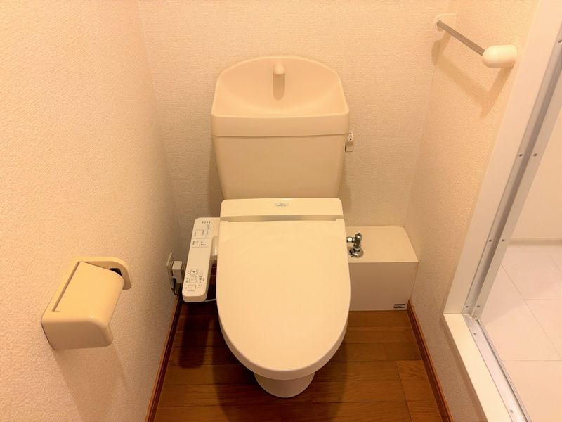レオパレスサンライズ土屋 トイレ