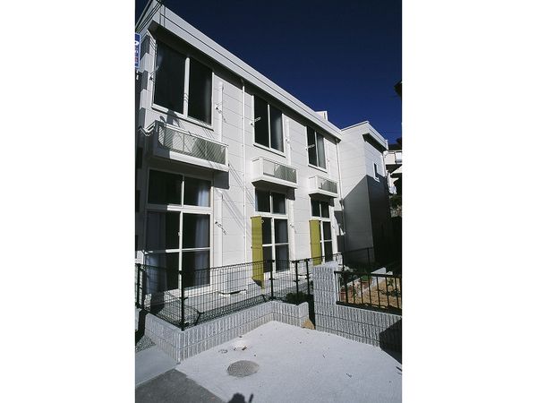 leopalace Kobe Yamate Nibankan 외관