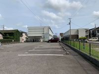 レオパレスブールバール　Ⅱ 駐車場