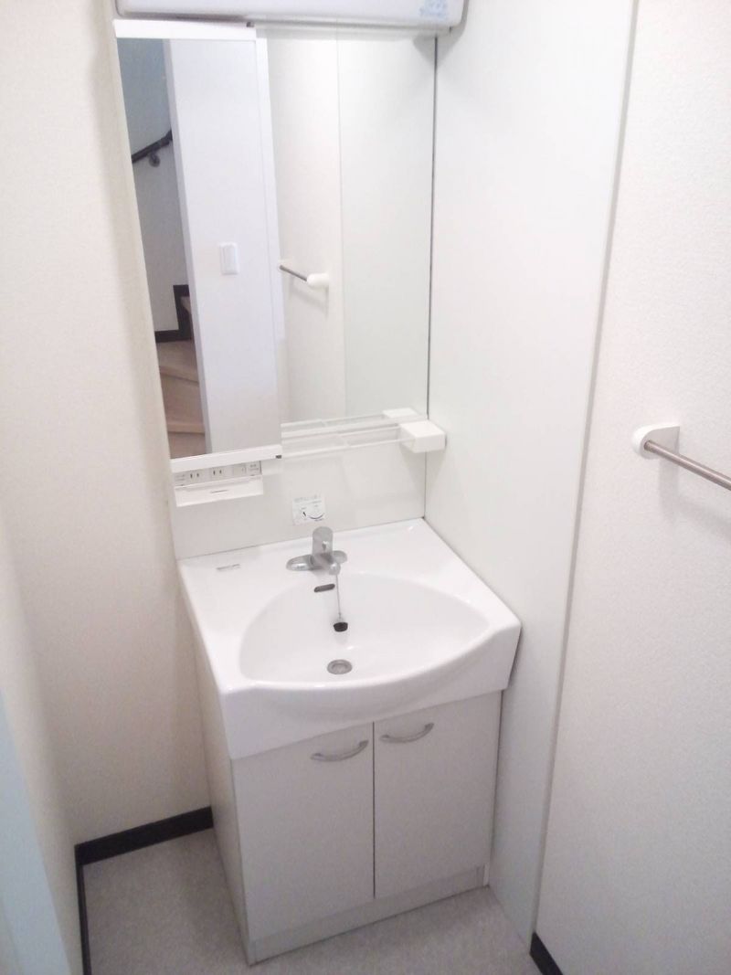 レオネクストかのやＴＹＳ 洗面台
