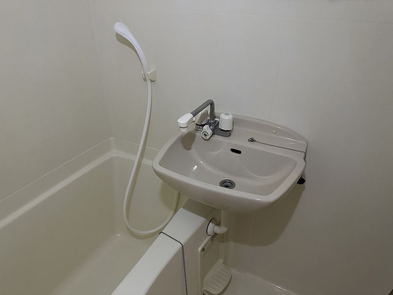 レオパレスシャルマンピエースⅡ 風呂