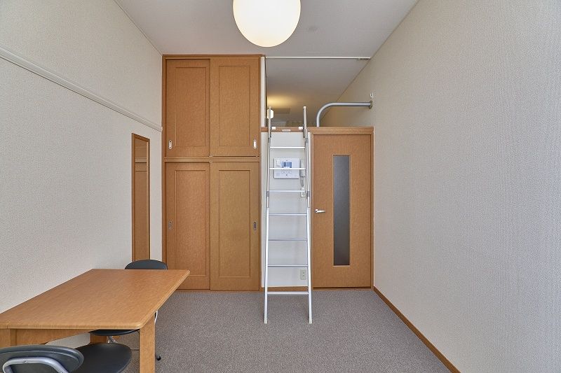 レオパレスグリーンヒル３５ 収納