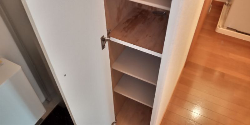 レオパレス南小倉 収納