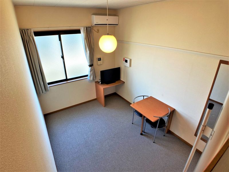 レオパレスソフィア　Ⅱ 居間
