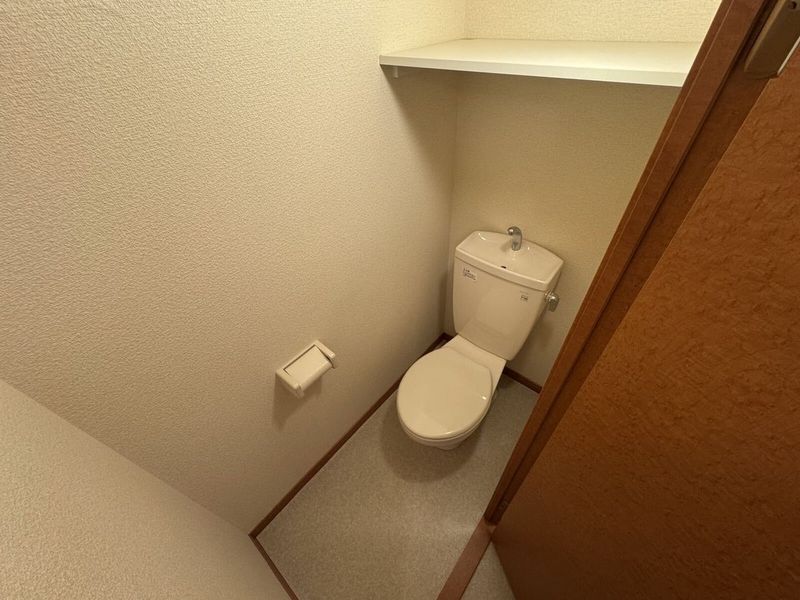 レオパレスとよおか トイレ