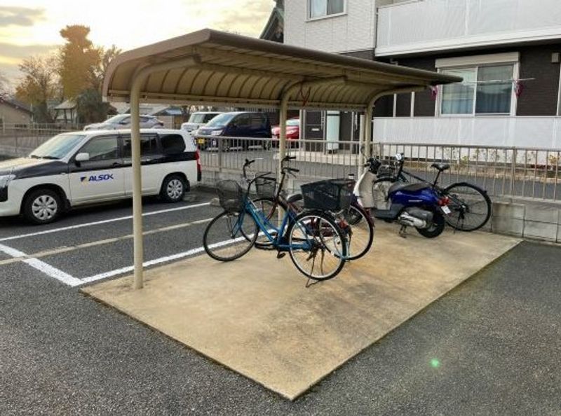 レオパレスブリスクコート 共用部分