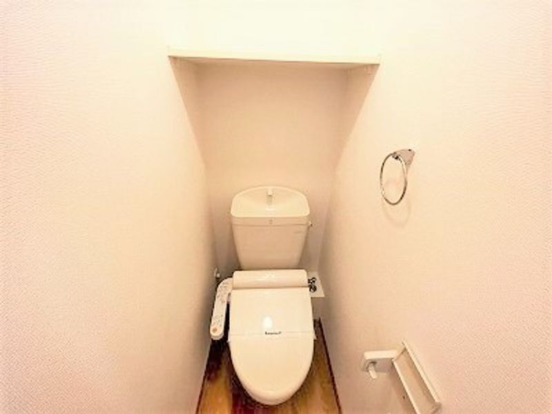 leopalace Daisy Villa Toilet