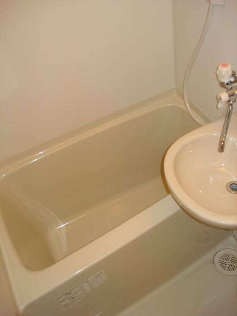 LEONEXT Naraya Phòng tắm