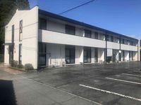 レオパレス高岡 外観