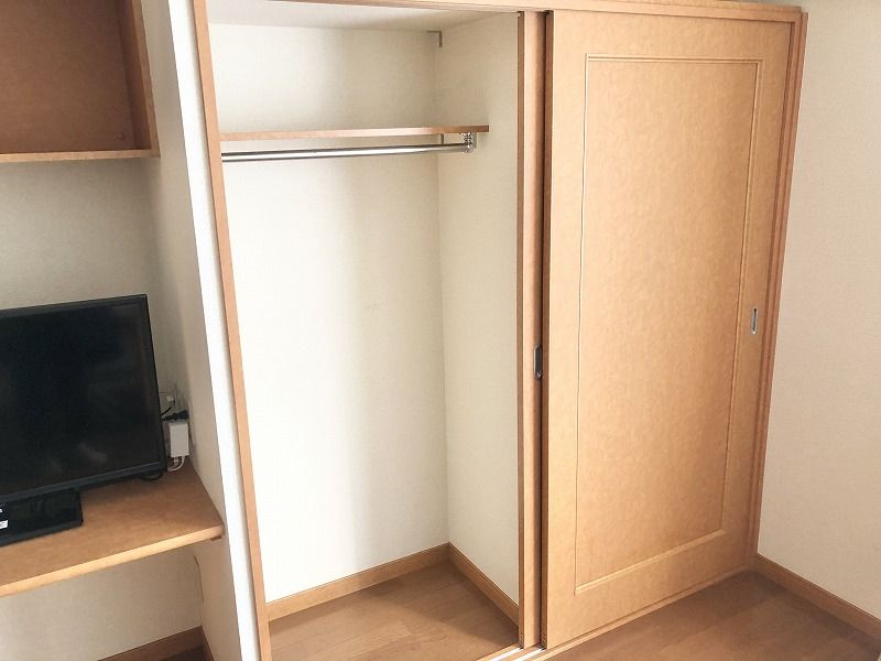 レオパレスグリーンエイジ貝塚 収納