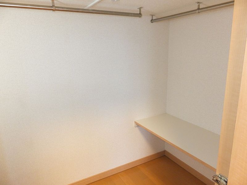 レオパレスりりぃ 収納