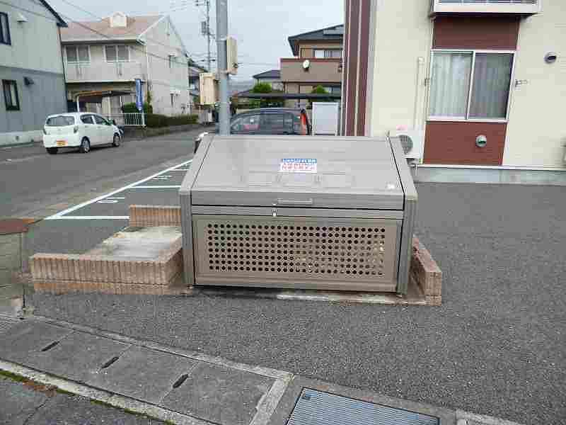 レオネクストシャルマン２１ 共用部分