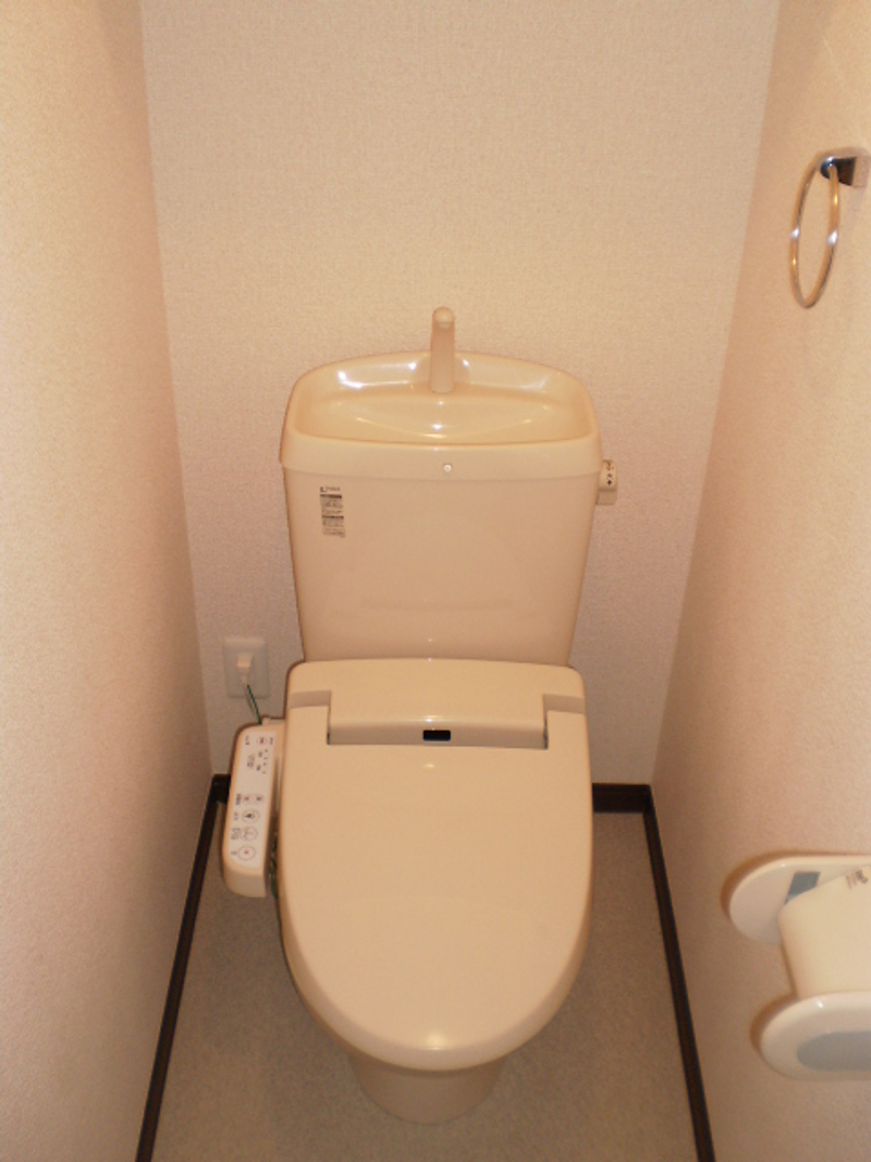 レオネクストＣＣＤ泉町 トイレ
