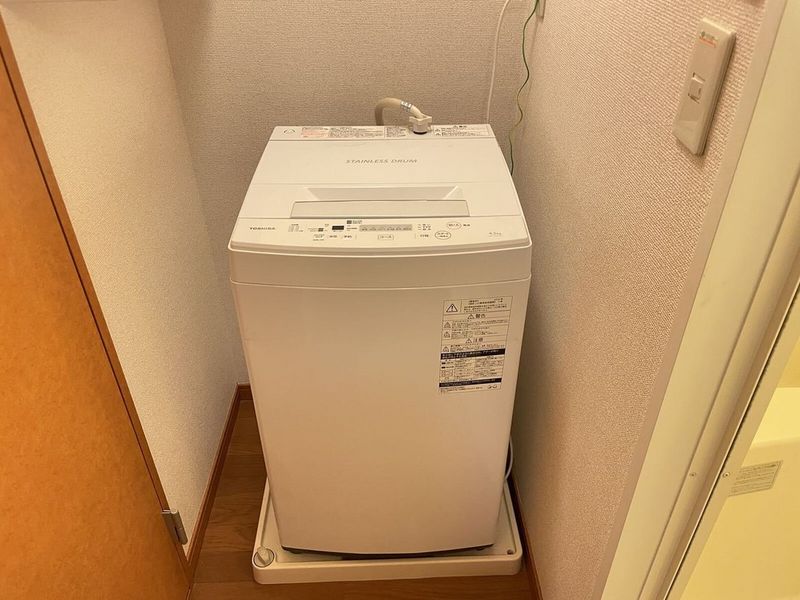 レオパレスフラワーヒル花山 その他