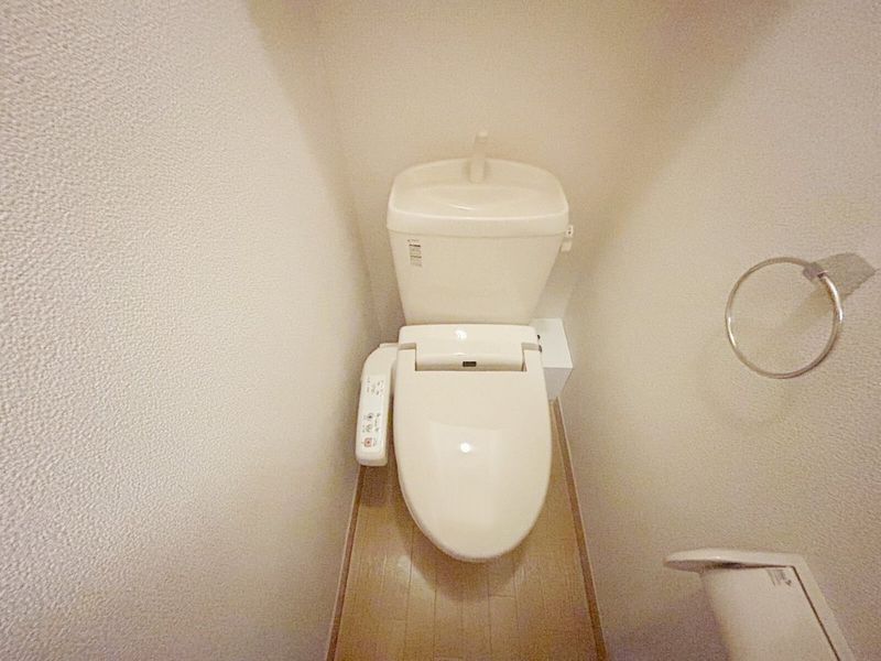 レオパレスフォレスト天神町 トイレ