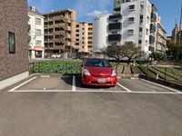 レオネクストホワイトクローバー 駐車場