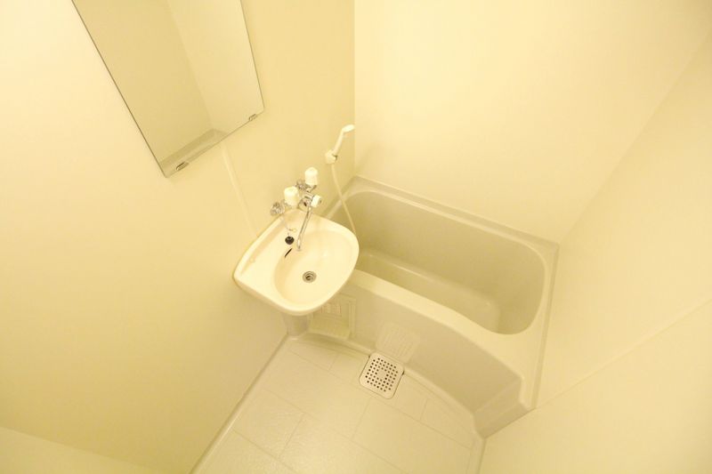 レオパレス住吉伍番館 風呂