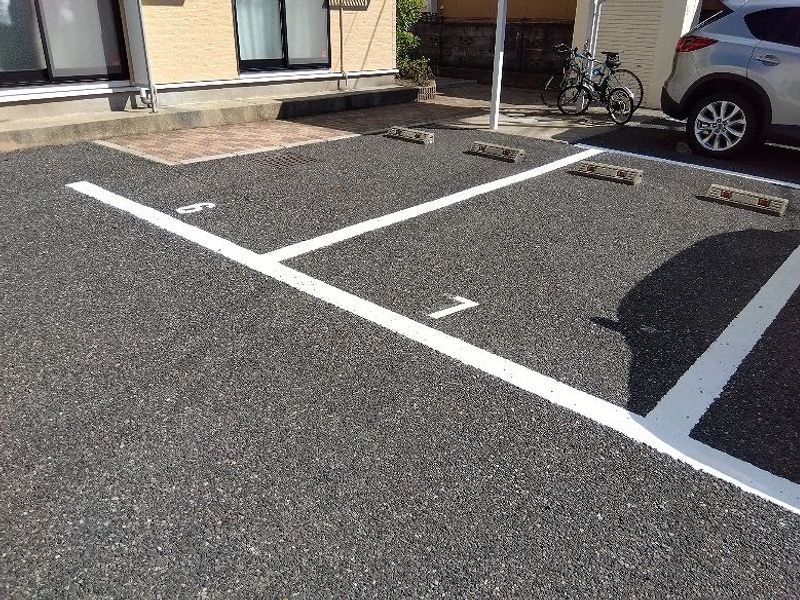 レオパレスａｉｒ 駐車場