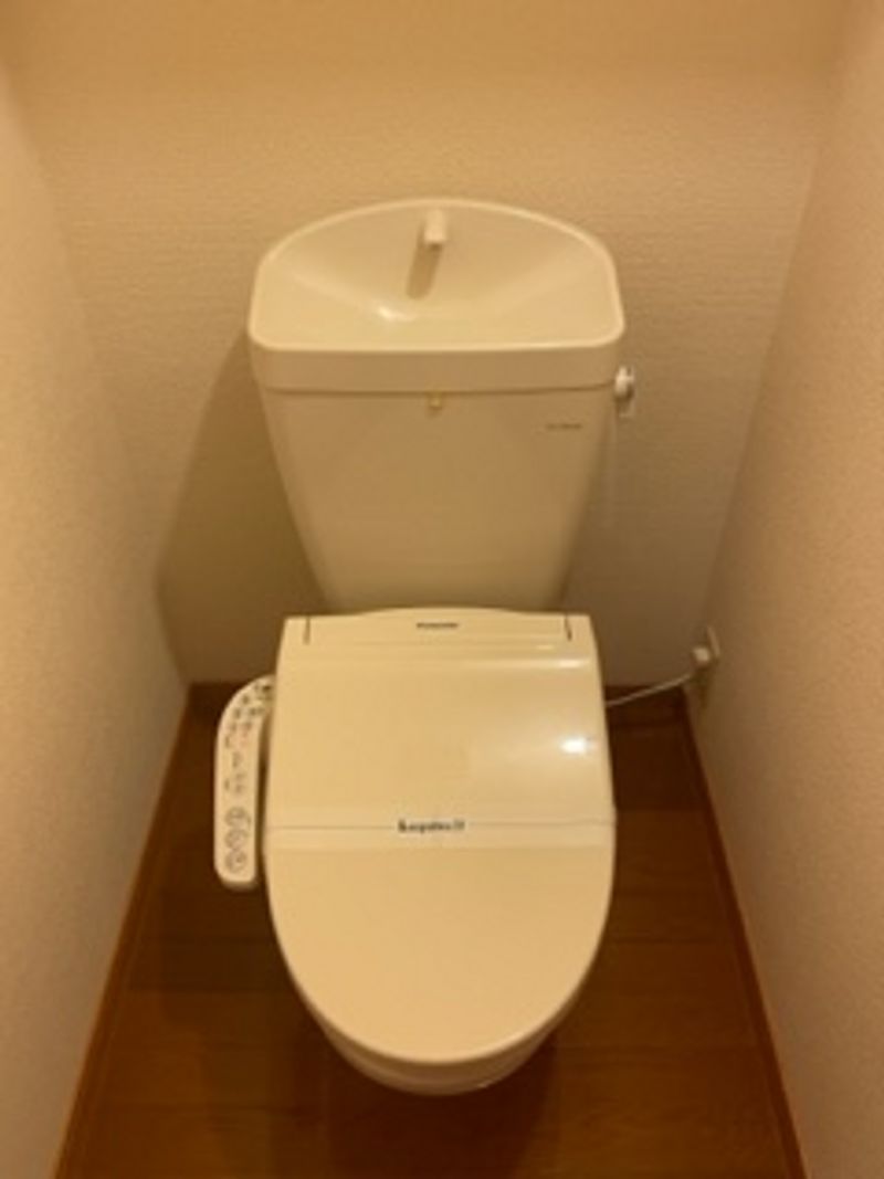 レオパレスビュウ　希望が丘 トイレ
