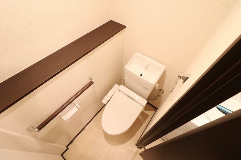 クレイノいかるが トイレ