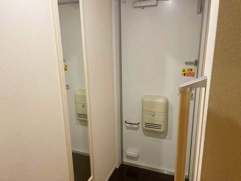 クレイノソルジェンテ 玄関