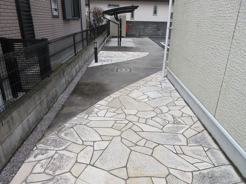 レオネクスト野鳥の森 共用部分