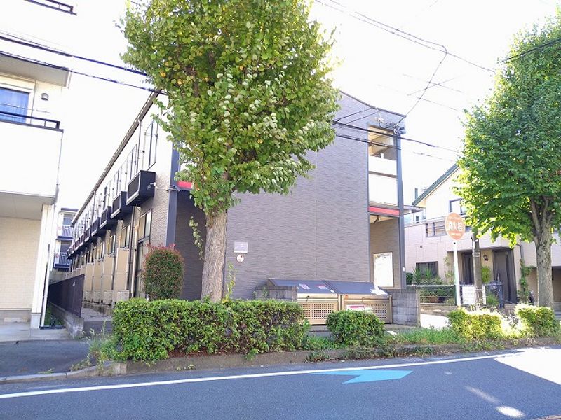 レオパレスクヴェレ 外観