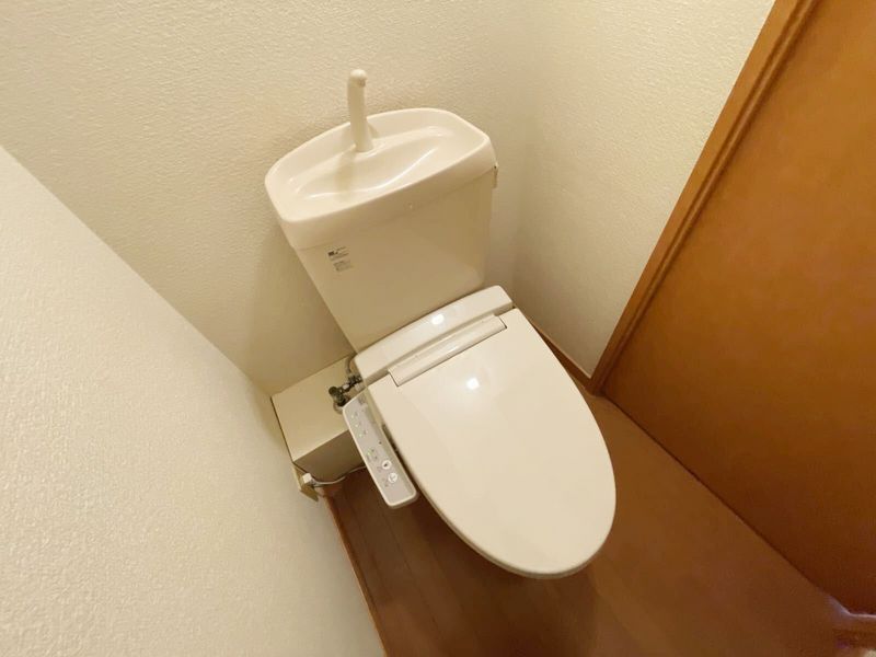 レオパレスリアン トイレ