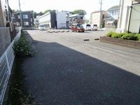 レオパレスリジェール 駐車場