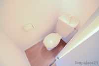 レオパレス大倉山９８ トイレ