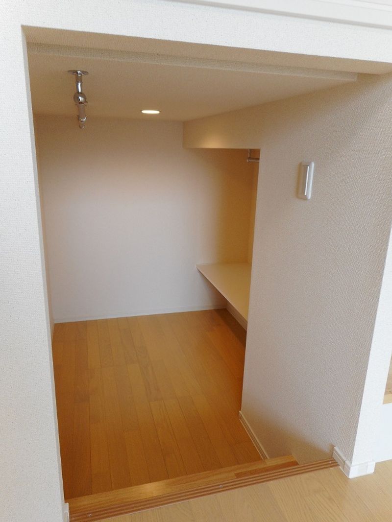 ミランダ大邸 収納