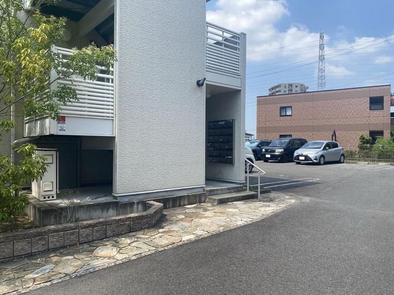 レオネクストフィオーレ エントランス