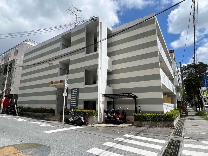 レオパレス久米 外観