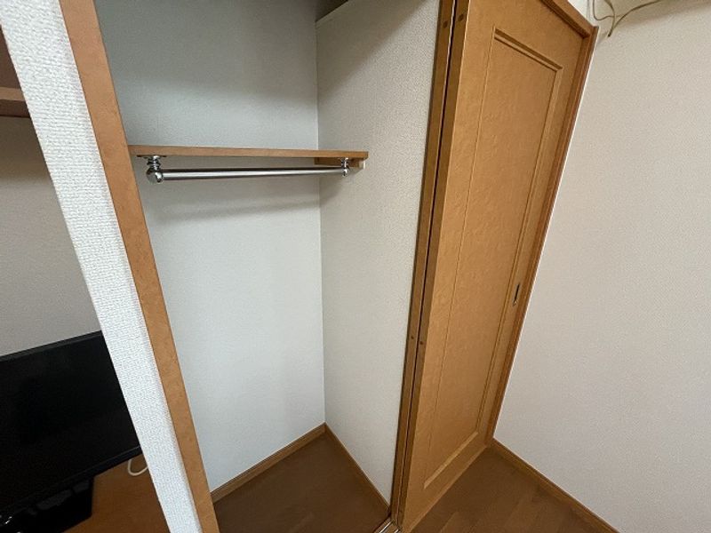 レオパレス泉大津中央 収納