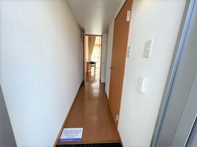 レオパレスグランデ泉Ｂ 玄関