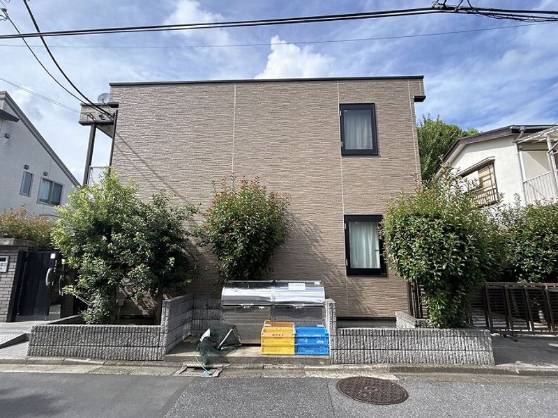 レオパレスプリマベーラ荻窪 外観
