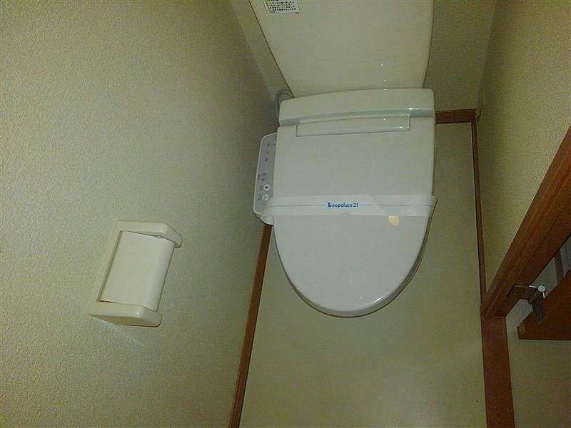 レオパレスルミエール トイレ