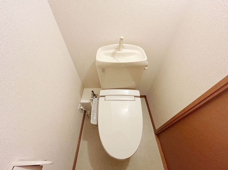 レオパレスクレール本内 トイレ