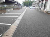 レオネクストコートグレイスⅢ 駐車場