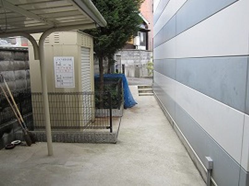 レオパレス高木 共用部分