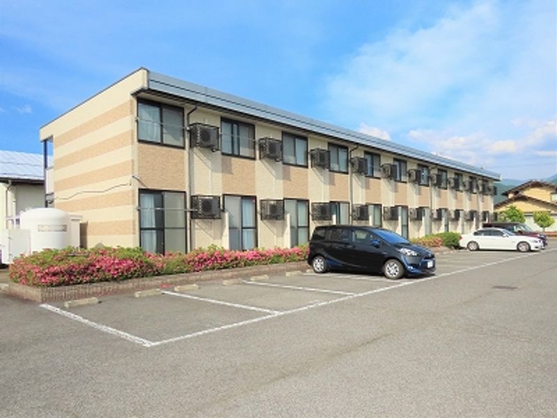 レオパレスノヴェル 外観