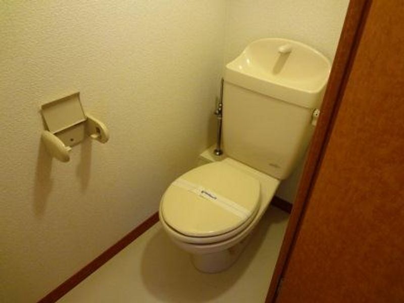 レオパレスシンフォニー成東 トイレ
