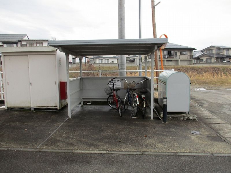 レオパレスメゾンド　中央 共用部分